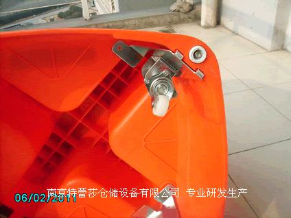 移动式脚踏凳价格
